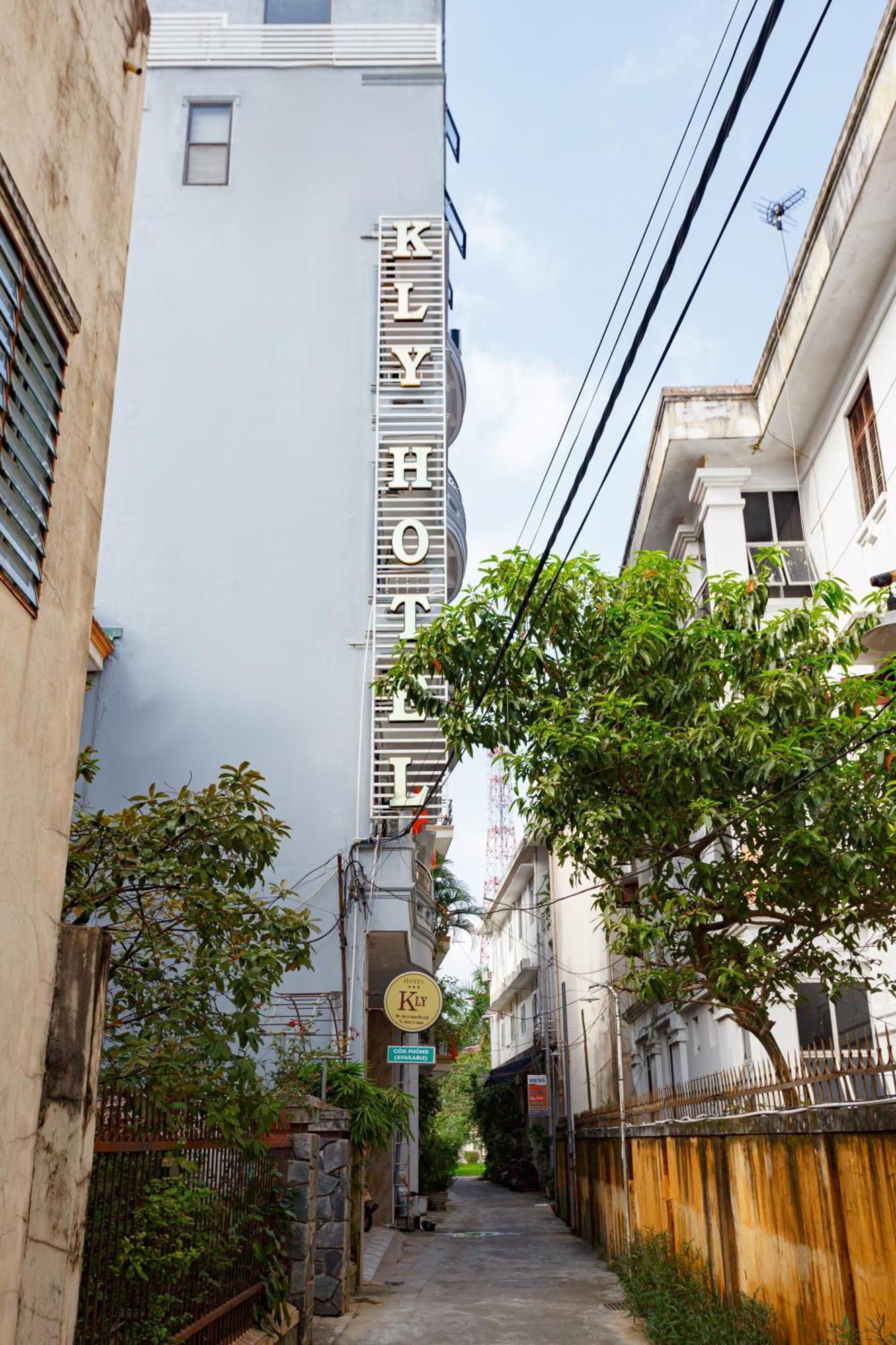 Kly Hotel Hue Exterior foto